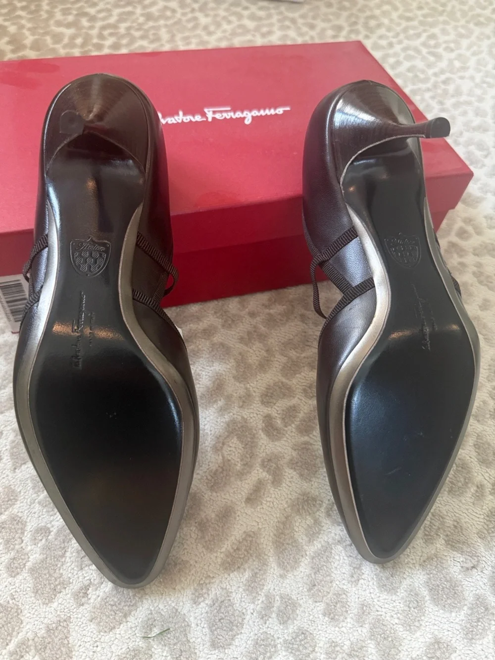 Salvatore Ferragamo Dark Brown Leather Bow-Detail Pumps